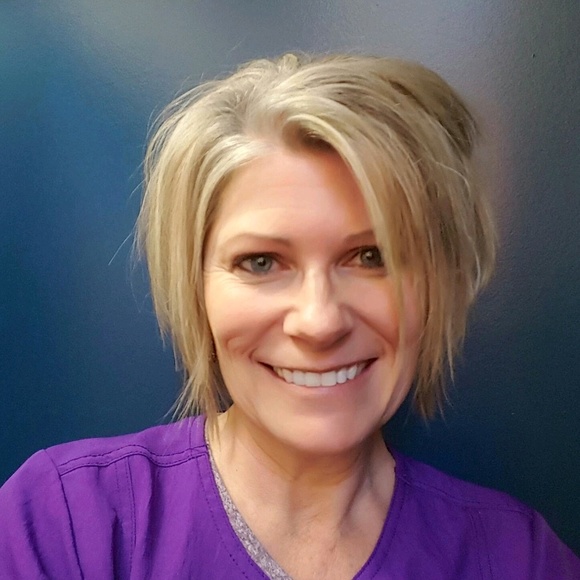 Meet your Posher, Brenda - Picture 1 of 1